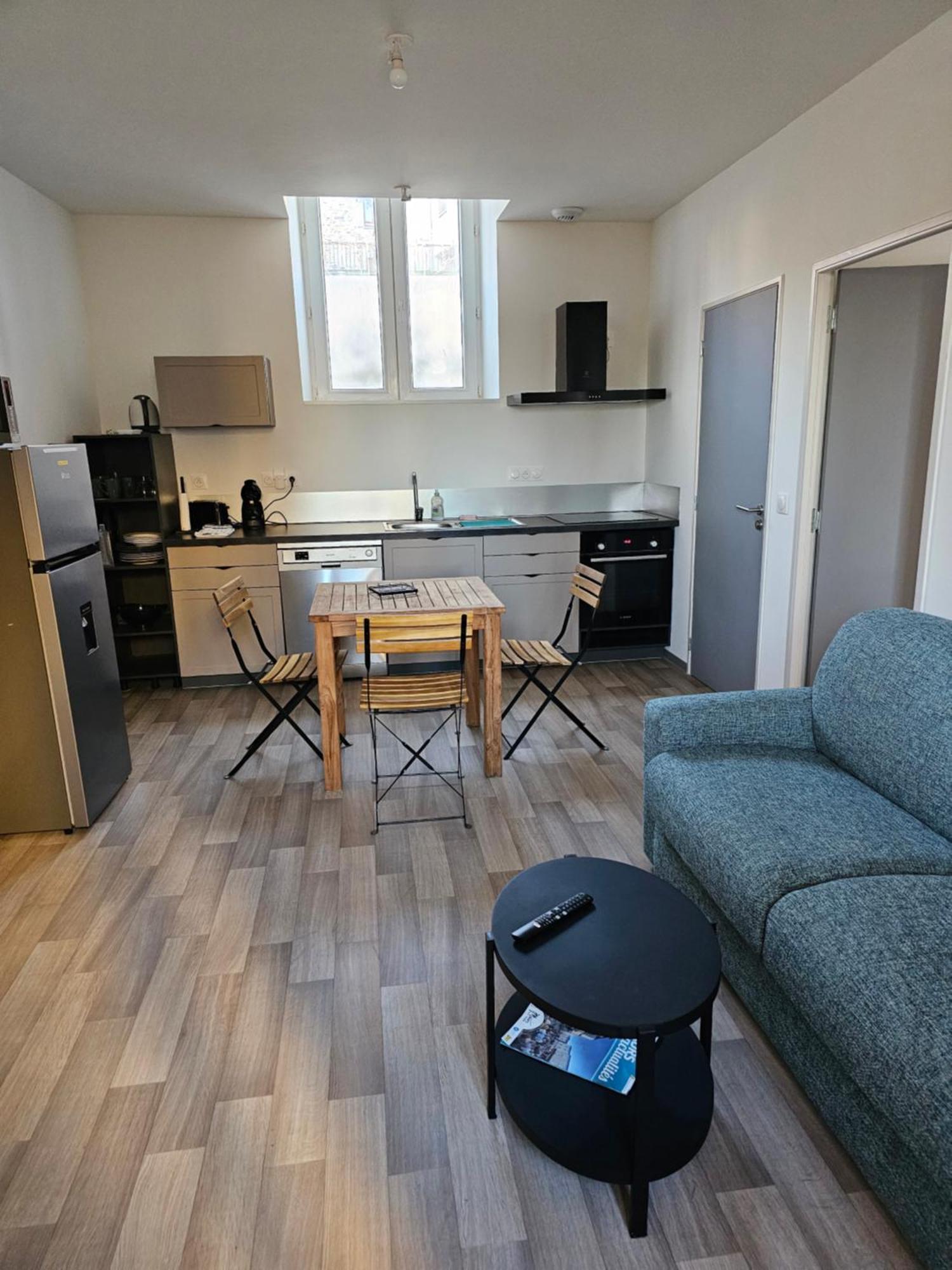 Logement Centre Ville Maurs Extérieur photo